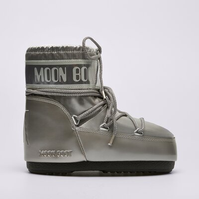 Jsou kosmicky trendy, ale...jak je nosit? Nápady na stylizace s Moon Boots