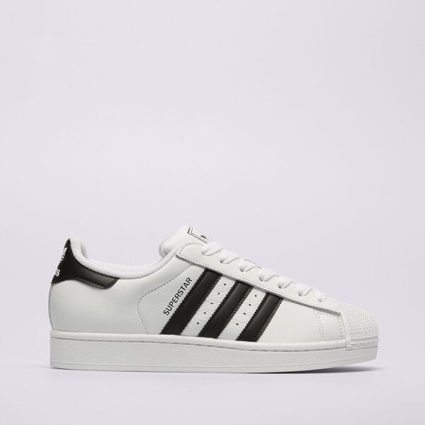 Kdy vznikly legendární sneakery adidas Superstar? Poznejte jejich historii!