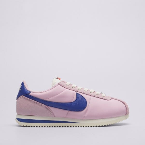 adidas Superstar nebo Nike Cortez?