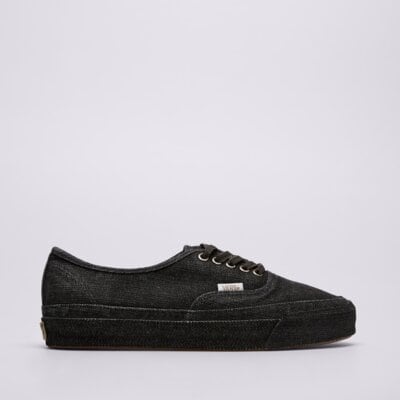Hlavně ne do pračky, čili jak čistit Vans Authentic?