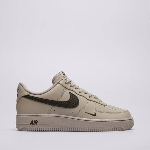 Co to jsou Sneakersy?